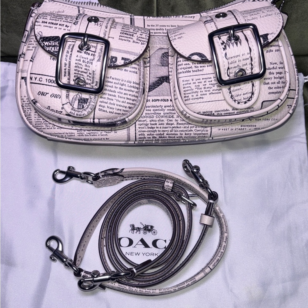 Brand New Coach Newspaper Print Shoulder Bag - Picture 2 of 16